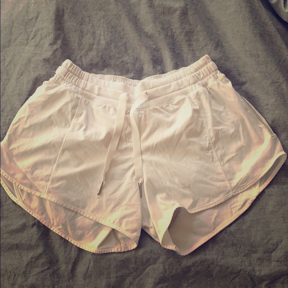 Lululemon Hotty hott hott short